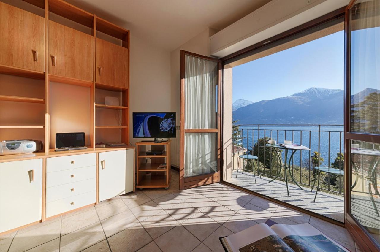 2-bedroom Lakeview At The *