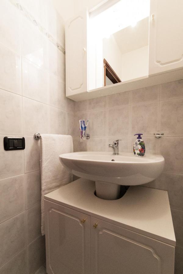 Apartment 2-bedroom Lakeview At The *